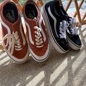 TWO PAIR VANS women 7 🎃